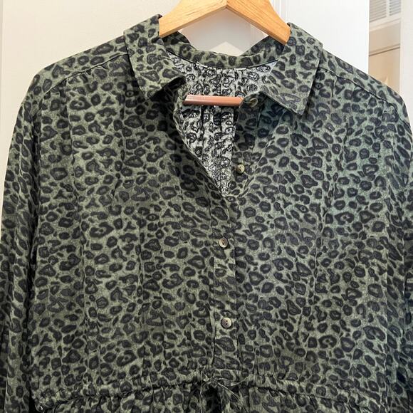 Green & Black Leopard Print Mini Dress Sz L Drawstring Rayon Casual Boho Animal - Picture 2 of 7